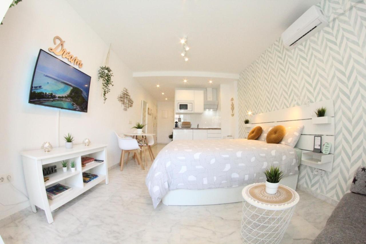Torremolinos - New Central Studio Plata With Balcony Διαμέρισμα Εξωτερικό φωτογραφία
