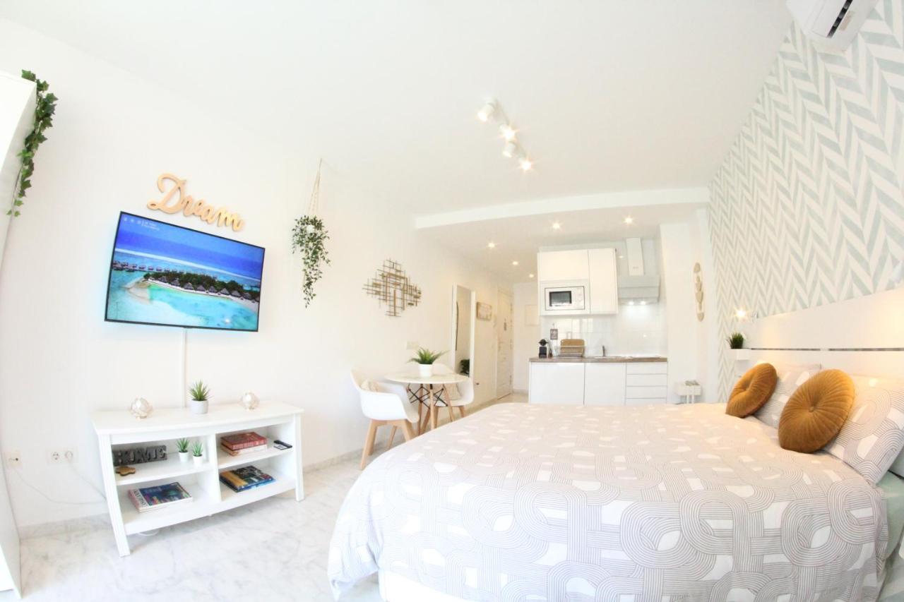 Torremolinos - New Central Studio Plata With Balcony Διαμέρισμα Εξωτερικό φωτογραφία