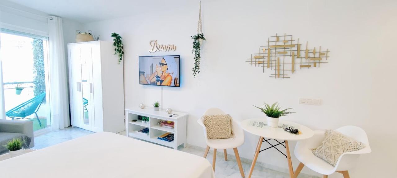 Torremolinos - New Central Studio Plata With Balcony Διαμέρισμα Εξωτερικό φωτογραφία